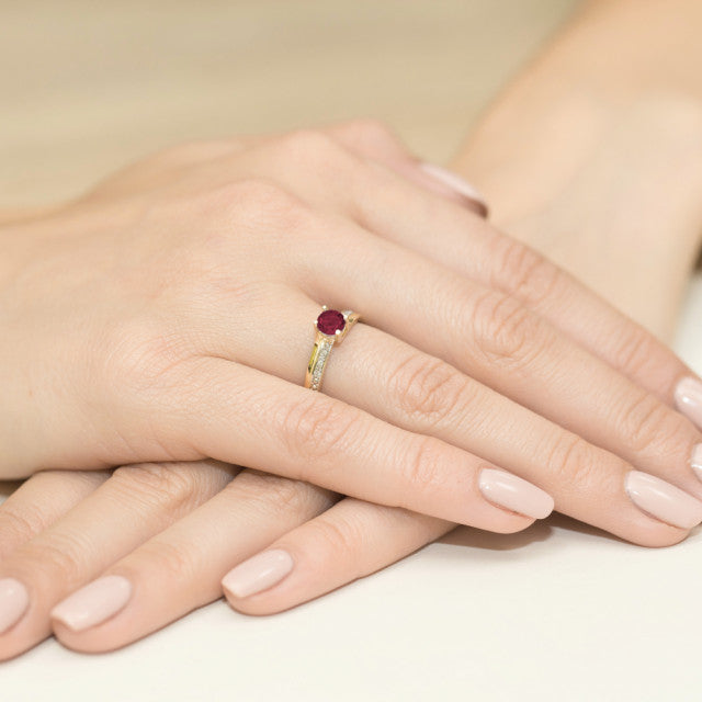 Inel Aur 14K cu Granat 0.60 ct si Diamante Naturale 0.03 ct, imaginea 4 din 11