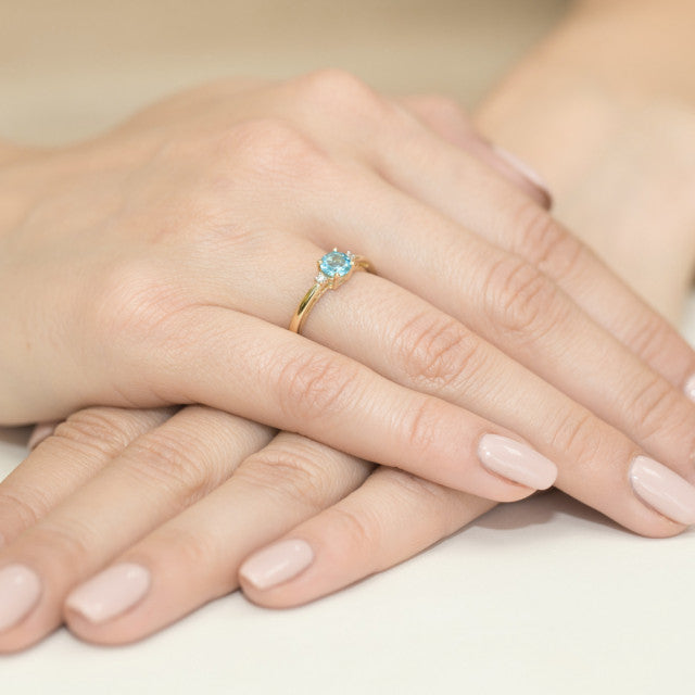 Inel Aur 14K cu Topaz Swiss 0.50 ct si Diamante Naturale 0.03 ct, imaginea 2 din 12