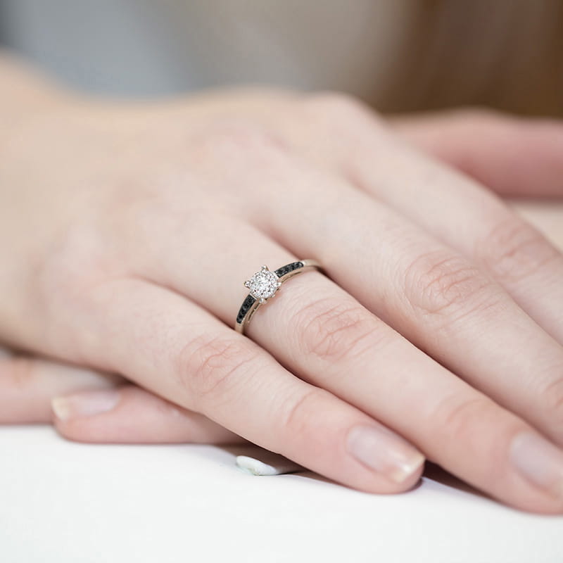 Inel Aur 14K cu Diamante Naturale Albe si Negre 0.12 ct, imaginea 8 din 12